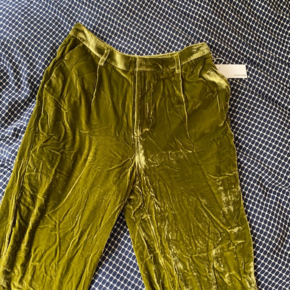 Reformation Pear-colored velvet party pants